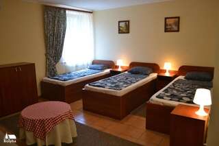 Отель Закарпатская Колыба Одесса Трехместный номер-1